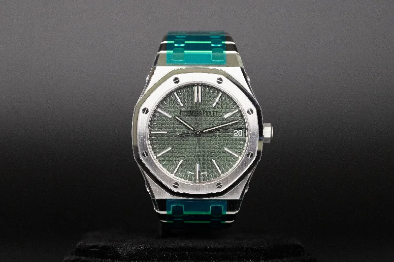 Audemars Piguet<br>15510ST Royal Oak Green Dial 50th Anniversary