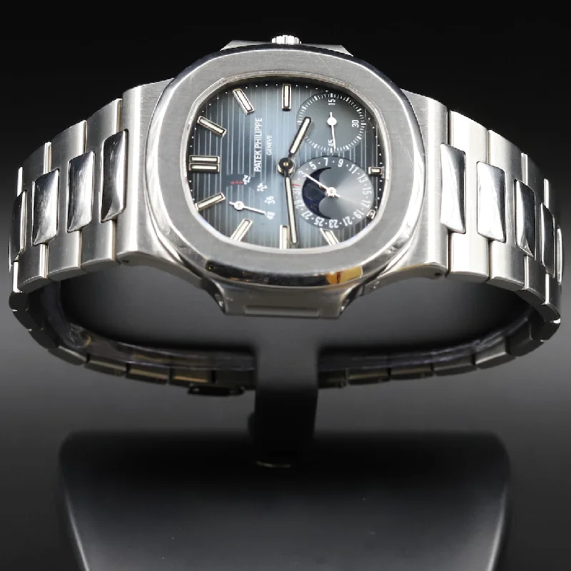 Patek Philippe<br>3712/1A Nautilus Stainless Steel