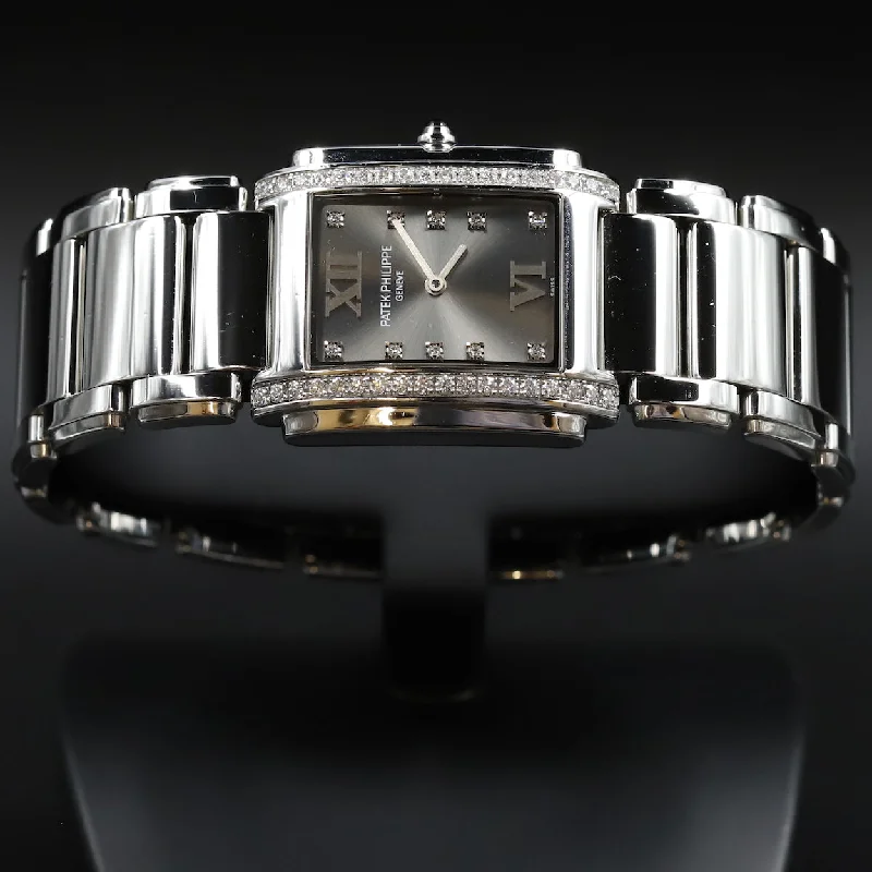 Patek Philippe<br>4910/10A Twenty~4