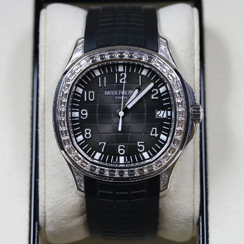 Patek Philippe<br>5167/300G Aquanaut