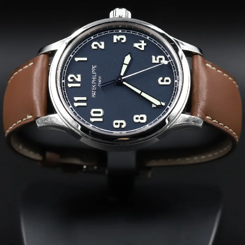 Patek Philippe<br>5522A Calatrava