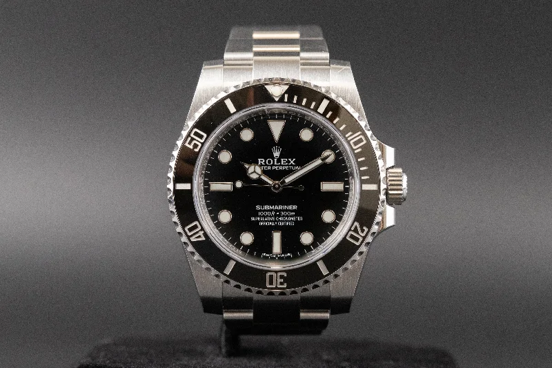 Rolex<br>114060 Submariner No Date