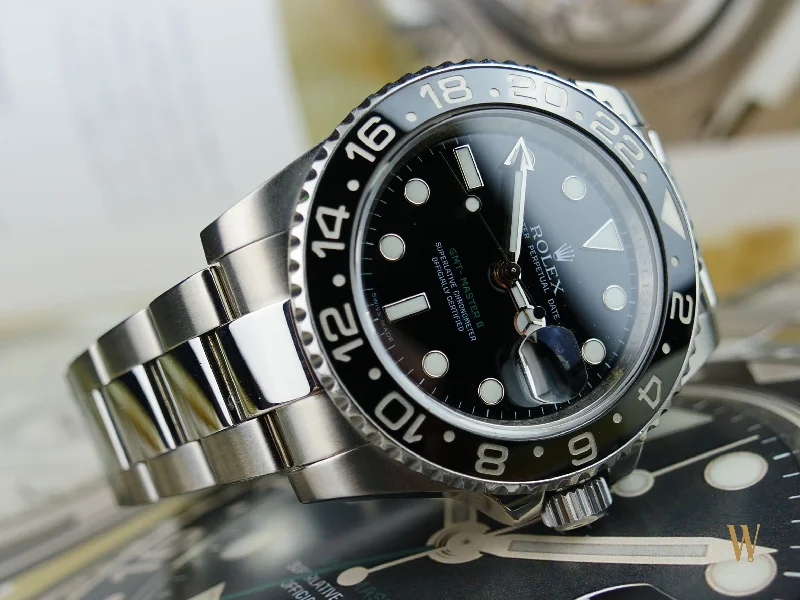 Rolex GMT Master 11 Ref 116710LN Full Set