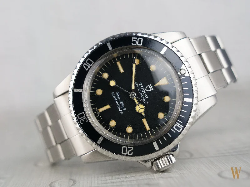 Tudor Submariner 7016/0 200m