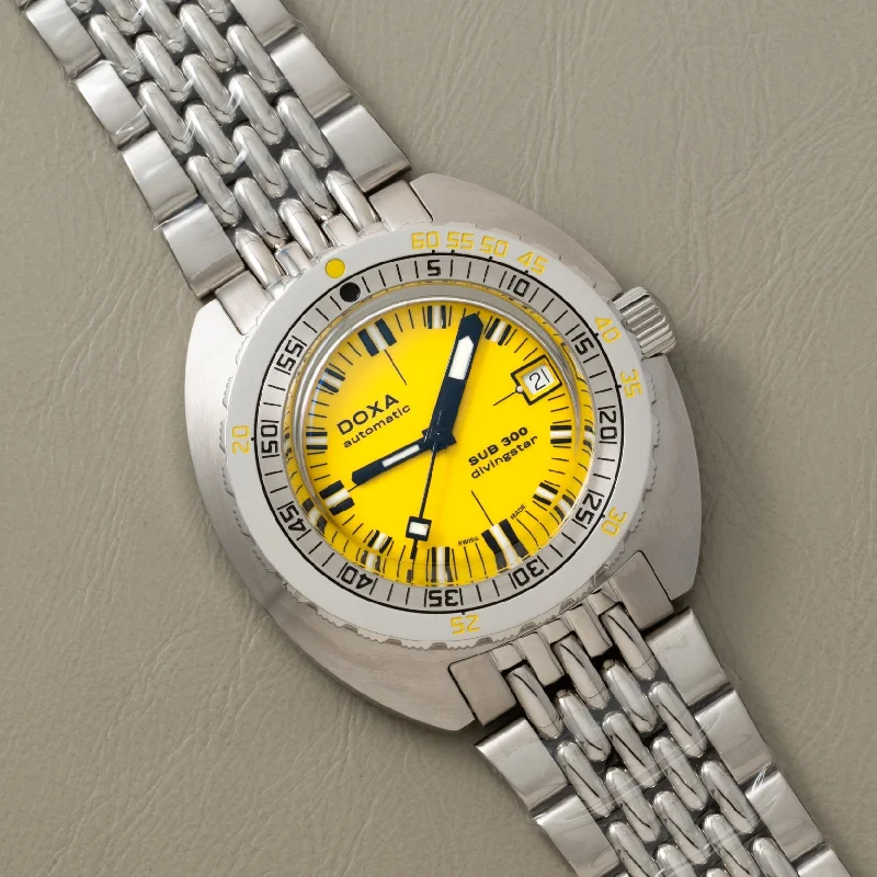 DOXA Sub 300 Divingstar