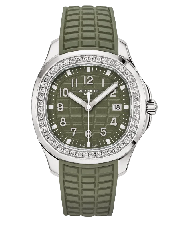 Patek Philippe - Aquanaut 5267/200A-011