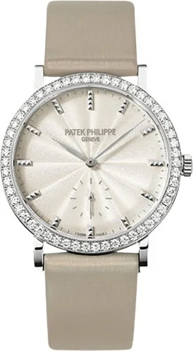 Patek Philippe Calatrava Ladies 31mm Cream Guillouche Diamond Bezel White Gold Leather Manual | 7120G-001