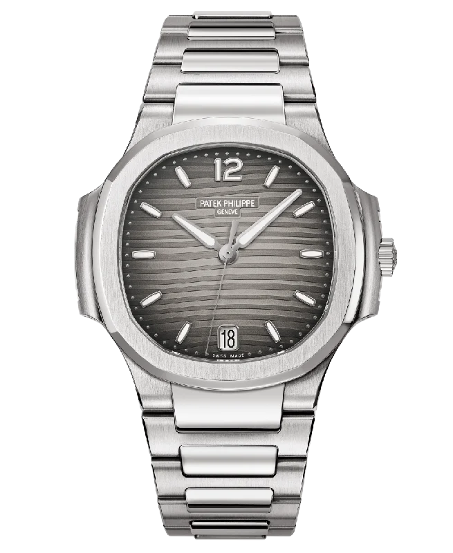 Patek Philippe - Nautilus 7118/1A-011