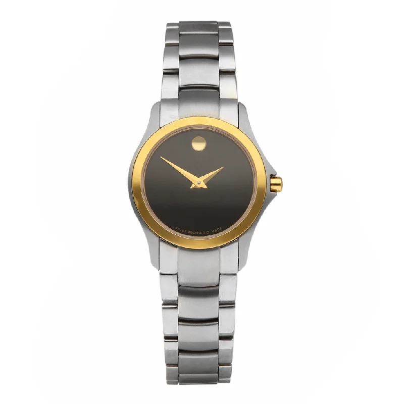 Reloj Movado para dama en acero chapa.